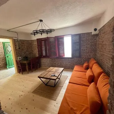 Mosho House